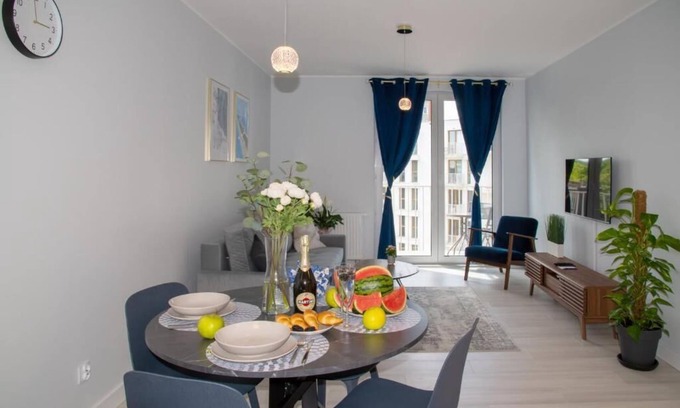Gdansk City Center Apartment | Maya's 52