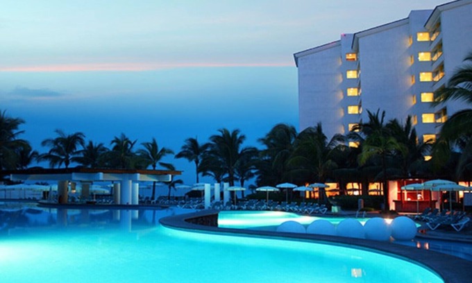 Isla Iguana House | Mayan Palace Puerto Vallarta