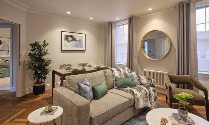City of Westminster Apartment | Mayfair Darley House by Viridian Apartments