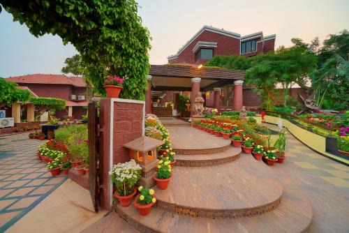 Puri Resort | Mayfair Heritage