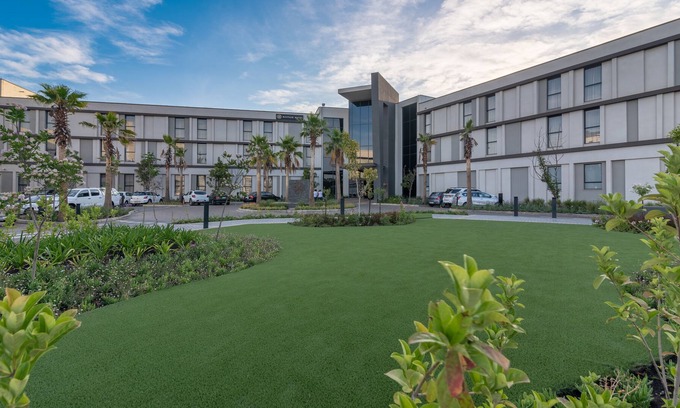 Umtata Hotel | Mayfair Hotel