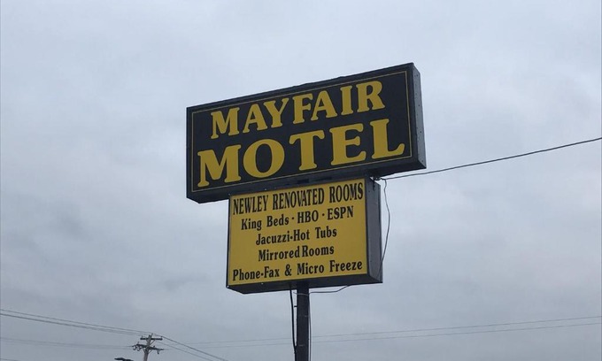 Sicklerville Hotel | Mayfair Motel