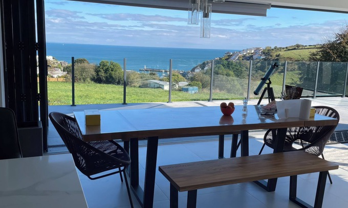 Mevagissey House | MAYFLOWER, pet friendly, luxury holiday cottage in Mevagissey