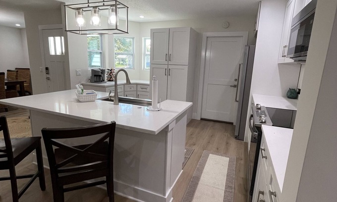 Isle of Palms House | Mayo Clinic 1.8 miles #2 Your Home Away From Home