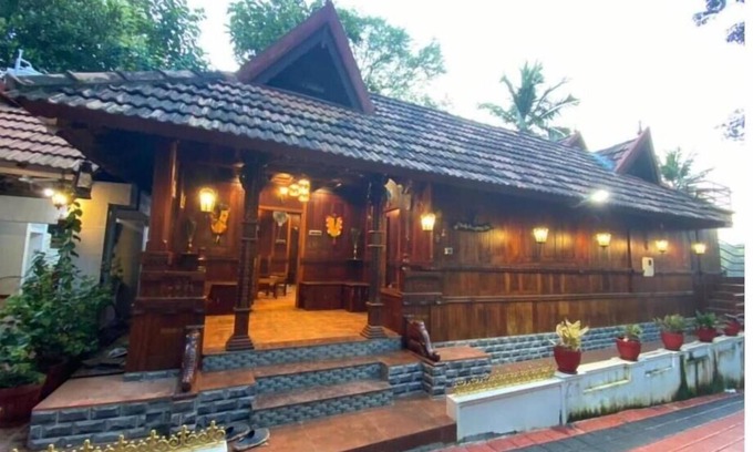 Neyyattinkara Cottage | Mayoorapanjaramn