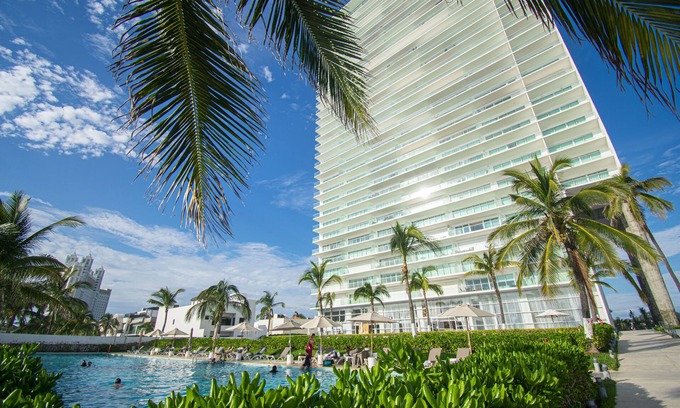 Cerritos Condo | Mazatlan Ultimate Beachfront Luxury: Peninsula Tower Retreat - Perfect Getaway