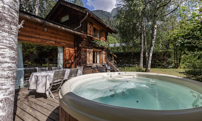 Les Tines Cabin | Mazot Les Tines, with hot tub