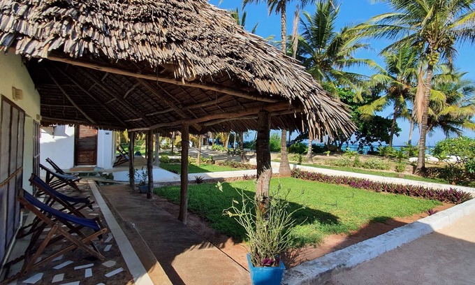 Matemwe House | Mbv Hotel & Annex Standard Bungalow