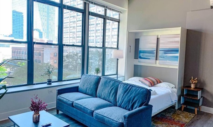 Near South Side Apartment | McCormick Place Studio with optional parking for up to 4 guests
