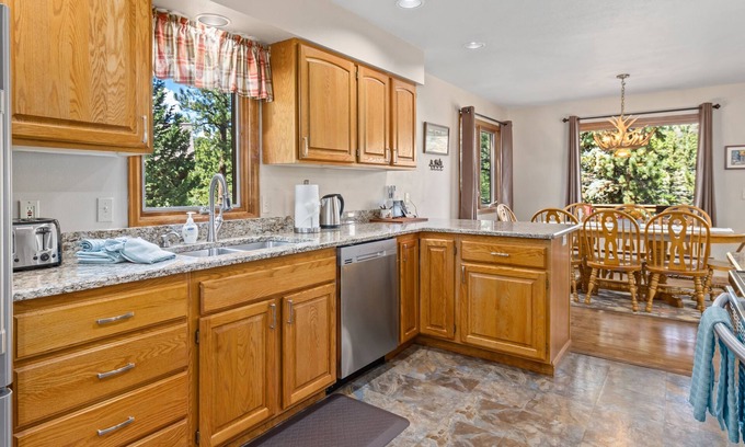 Aspen Brook House | Mcdermott Base Camp Vacation Rental By Estes Park Homes 4 Bedroom Home