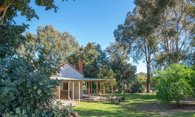McLaren Flat House | McLaren Vale Getaways - Clements House