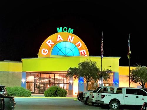 Odessa Hotel | MCM Grande FunDome Odessa
