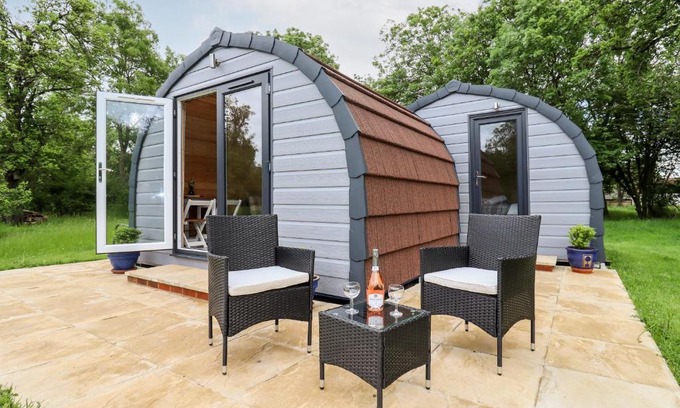Blaisdon House | Meadow Lodge Berrys Place Farm