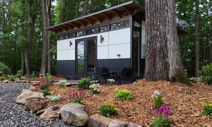 Mt Lookout Villa | Meadow River Cliff House
