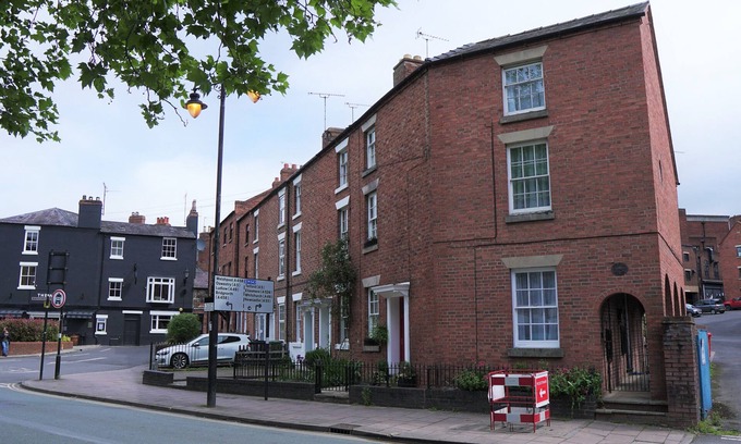 Shrewsbury Apartment | Meadow Terrace