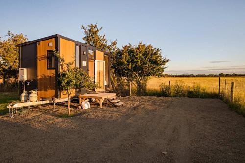 Longford House | Meadow View by Tiny Away