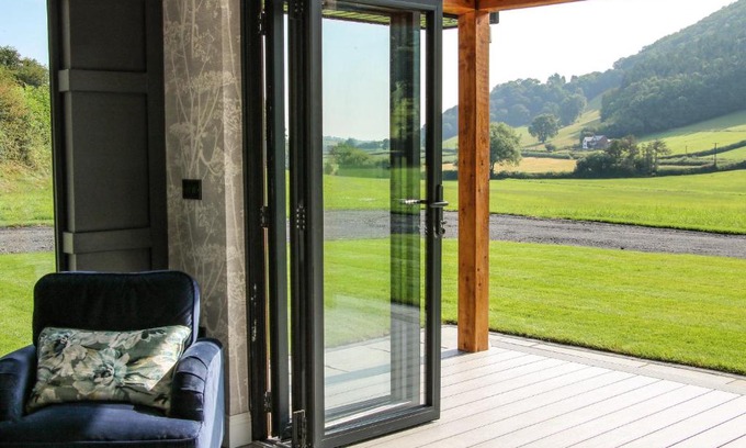 Meifod House | Meadow View