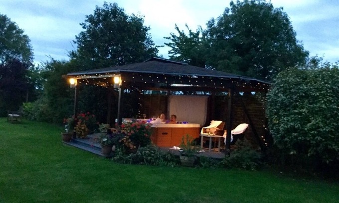 Wighton House | Meadow View Guest House