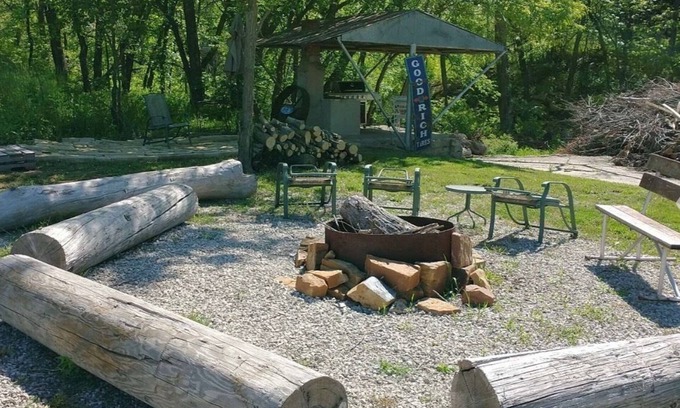 Lamont Cabin | Meadowlark Cabin
