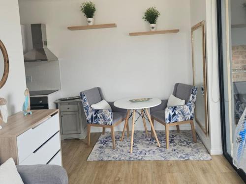 George Central Apartment | Meadows Luxury Apartment