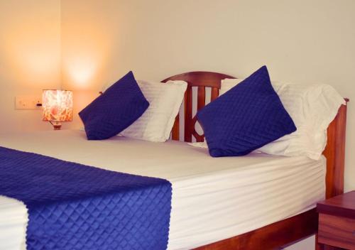 Mararikulam House | MeadowView Cottage Marari