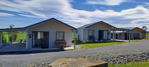 Meander House | Meander Country Cabins