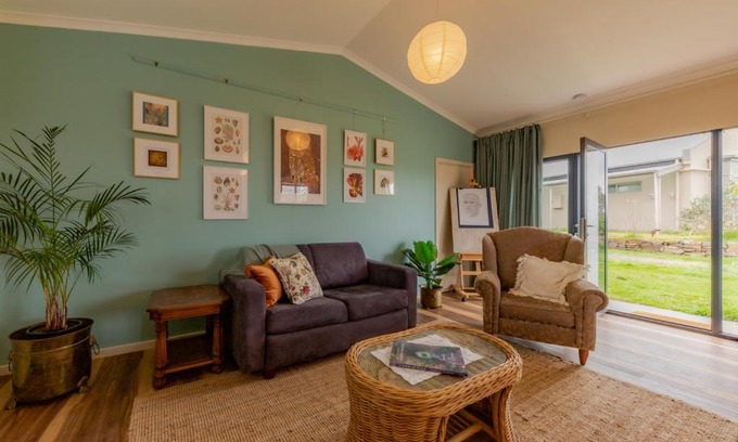 Jutland House | Meander Retreat - Garden Studio with dog park