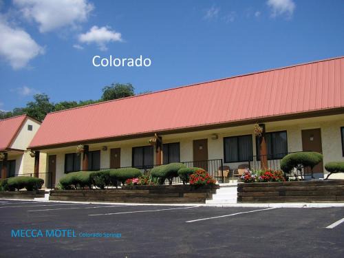 West Colorado Springs Hotel | Mecca Motel