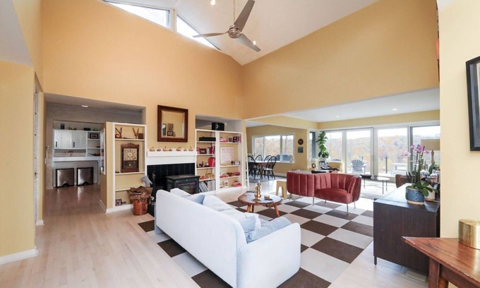 North Downtown House | Mechum Hill Main House: Near Cville & 151