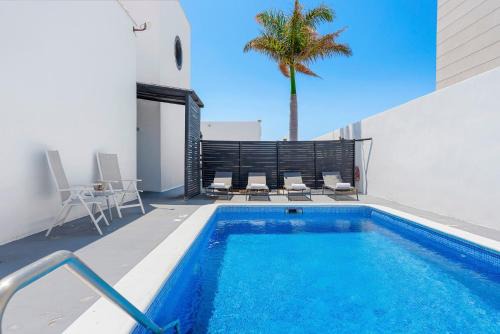 Arenas del Mar Villa | MEDANO4YOU La Galea