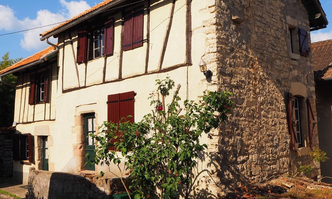 Milhars Cottage | Medieval Cottage in the Ancient Village of Milhars