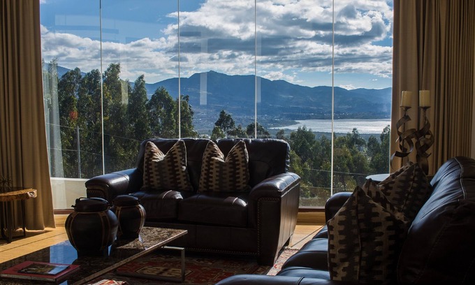 San Pablo del Lago Hotel | Medina del Lago