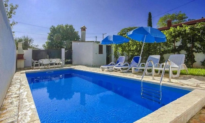 Zbandaj House | Mediterranean and dog-friendly finca with private pool, barbecue area, washing machine, WiFi