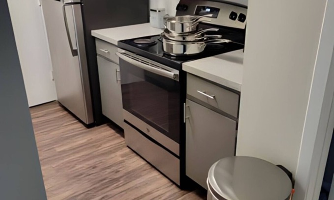 Chesterfield Apartment | Meet Serenity Where the birds love to be.