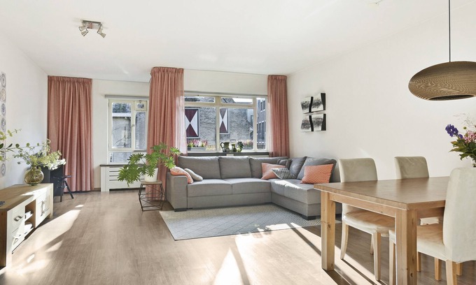 's-Hertogenbosch Apartment | Mega Apartment I City Center I Free Parking