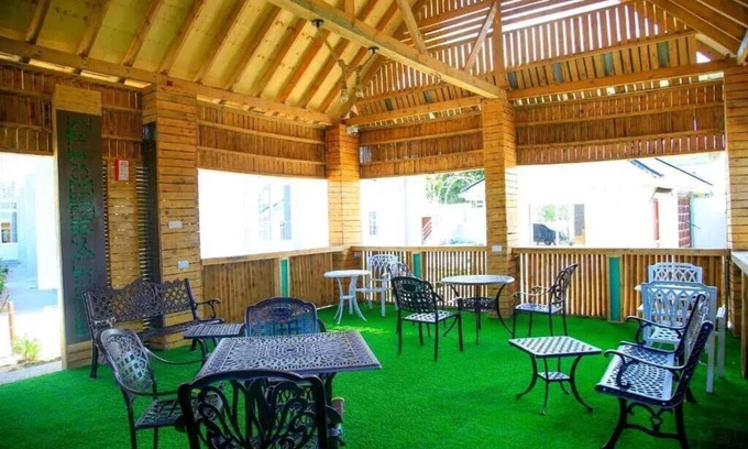 Dar es Salaam Bed & Breakfast | Mega Lodgen
