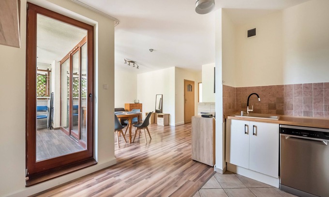 Bialoleka Apartment | Mehoffera Standard Apartment