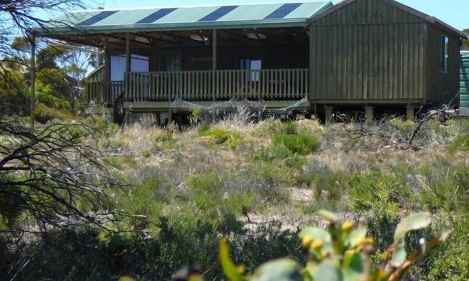 Wright Cabin | Melaleuca - Venus Bay, South Australia - Beautiful views, tranquil setting