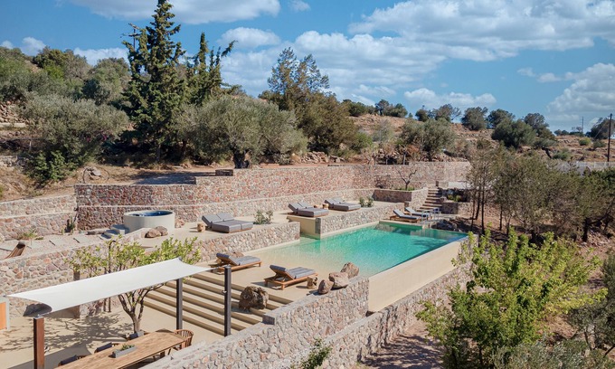 Kontos Villa | Melitta Villa, with Astonishing View, 6 Bedrooms & 6 Bathrooms.