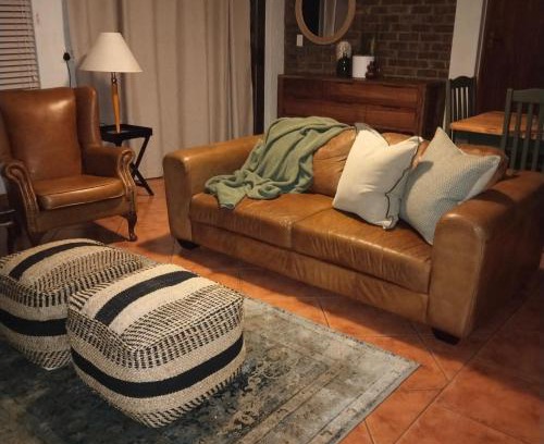 Emalahleni Apartment | Melkbos Place