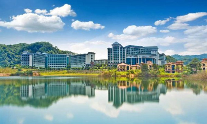 Heyuan Hotel | Mels Weldon Evergreen Lake Hotel Heyuan