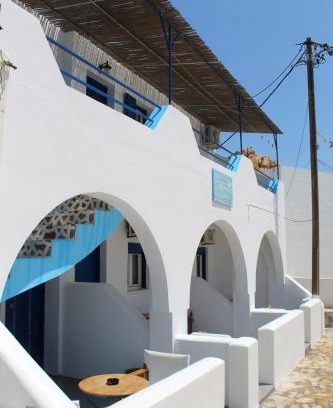 Anafi Apartment | Meltemi Rooms and Studios