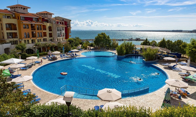 Aheloy Apartment | MENADA * Marina Cape * Cozy studio for two people