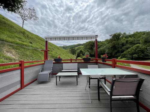 Uhart-Cize House | Mendi beheria bi