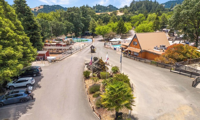 Willits Cabin | Mendocino Redwoods RV Resort