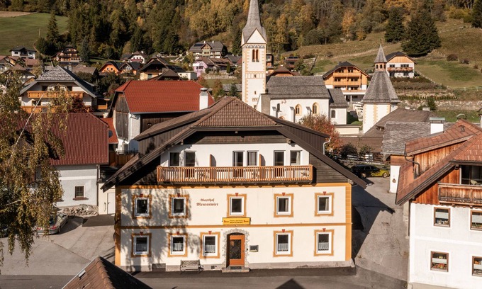 Sankt Martin House | MENTENWIRT PENSION & Appartements