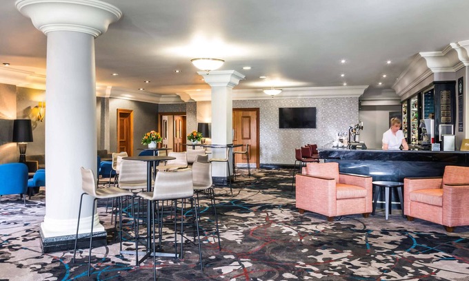 Brands Hatch Hotel | Mercure Dartford Brands Hatch Hotel & Spa