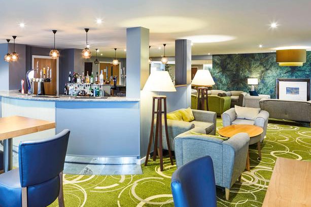 Woolhamton Hotel | Mercure Newbury West Grange Hotel