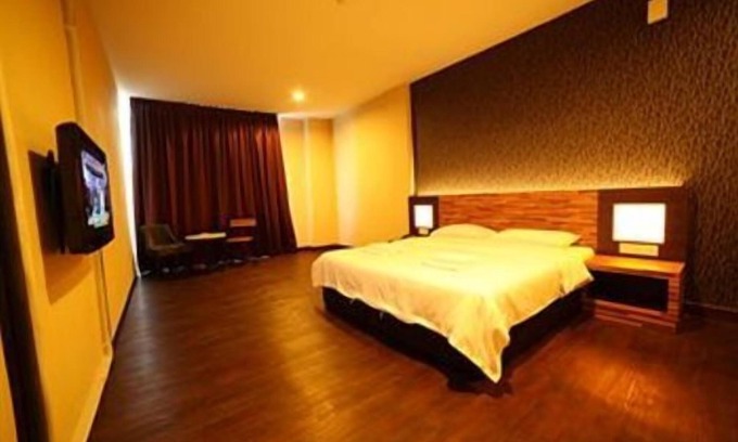Taman Mewah Hotel | Merlin Hotel