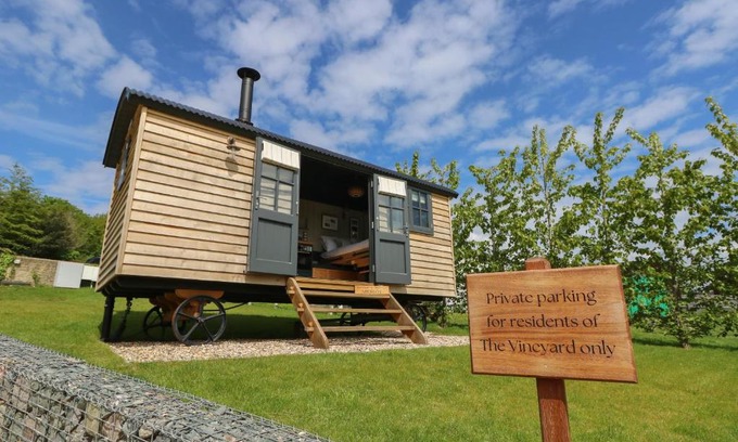 Nettlestone House | Merlot